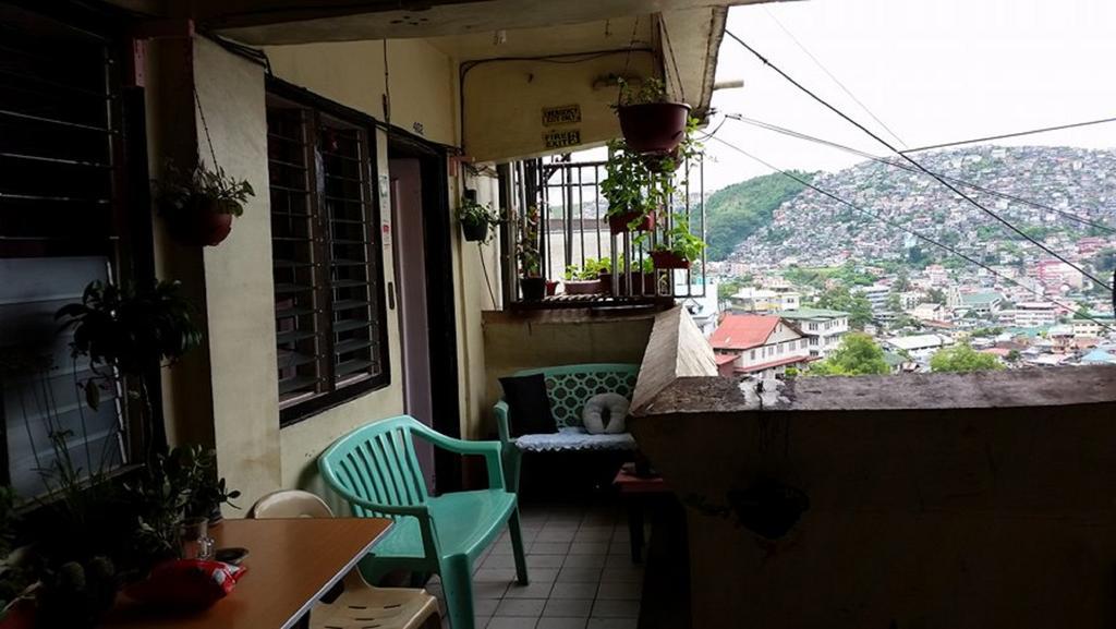 Bed and Breakfast Cv Bed N Bath Baguio City Екстер'єр фото