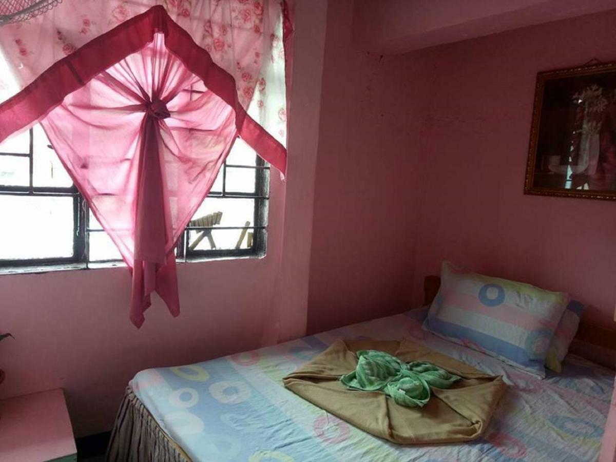 Bed and Breakfast Cv Bed N Bath Baguio City Екстер'єр фото